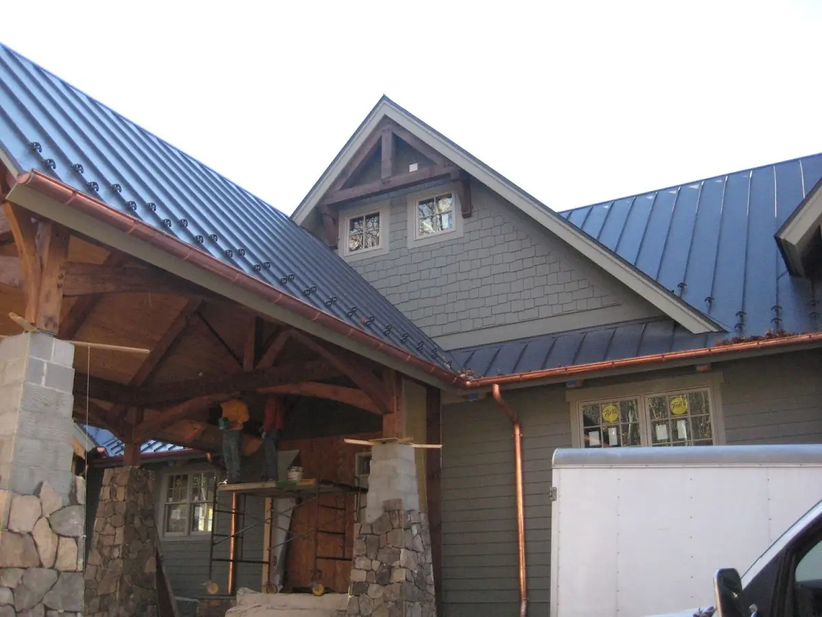 Craftsman Roofing team delivering quality roofing work in Pocket